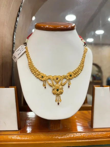 Choker Necklace
